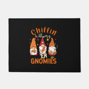 Chillin With My ER Gnomies Nurse Gnome Thanksgivin Doormat