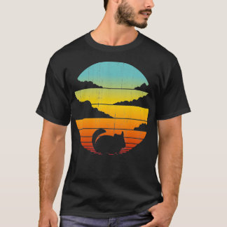 Chinchilla Retro Vintage 60s 70s Men Women Gift T-Shirt