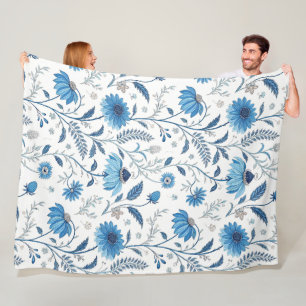 Chinoiserie Blue Echinacea Pattern Fleece Blanket