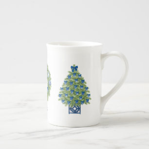 Chinoiserie Christmas Tree and Wreath Bone China Mug