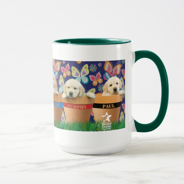 Chiots dans la tasse de pots de fleurs (Droite)