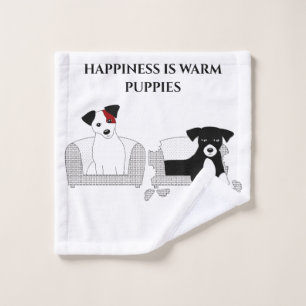 Chiots en linge de lit.