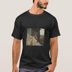 Chipmunk hanging laundry T-Shirt