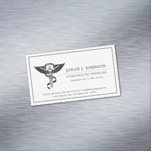 Chiropractor   Minimalist Lined Border Magnetic Business Card