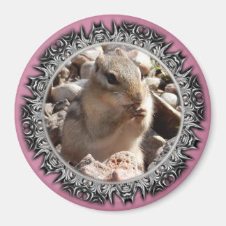 Chirpy Chipmunk Magnet (Bladed Border)