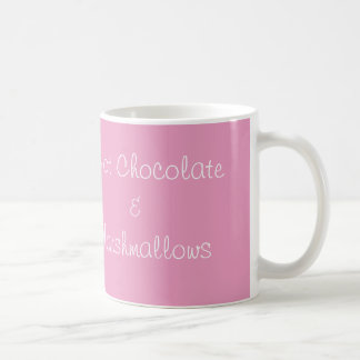 Chocolat chaud et tasse de guimauves