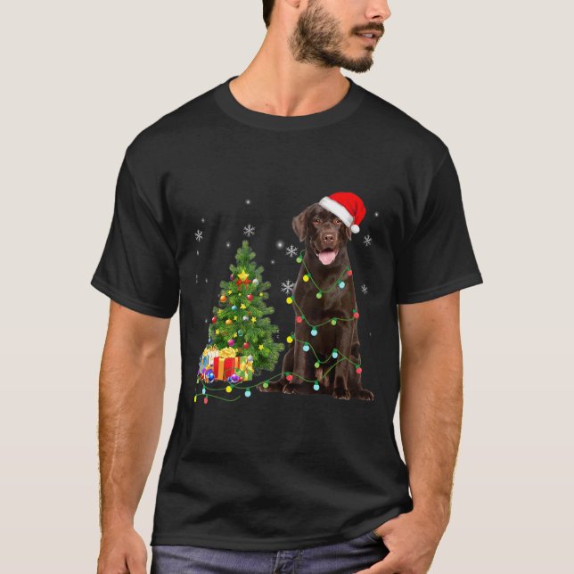 Chocolate Labrador Santa Hat Christmas Lights T-Shirt (Front)