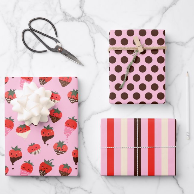 Chocolate Strawberry Love Wrapping Paper Set of 3 (Front)