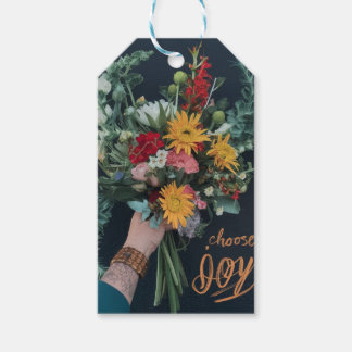 Choose Joy: Floral Gift Tag Bouquet