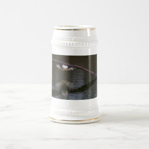 Chope À Bière Aigle de Bald en vol