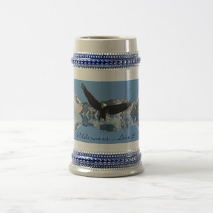 Chope À Bière Faune d'Eagle chauve de VOL d'EAGLE buvant Stein
