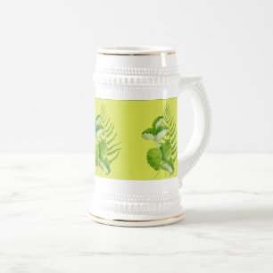 Chope À Bière Formulaires en vert sur un Stein