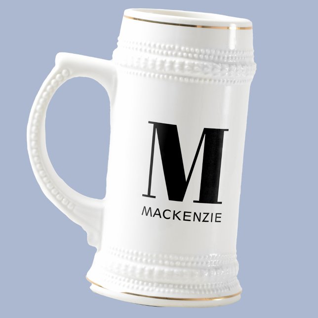 Chope À Bière Monogramme Nom initial Simple (Simple monogram initial name personalized modern typography beer stein)