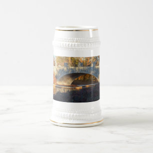 Chope À Bière Pont peint au coucher du soleil par Shirley Taylor