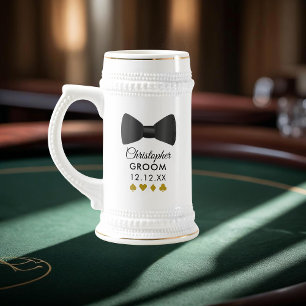Chope à bière pour le nom du marié en smoking pour
