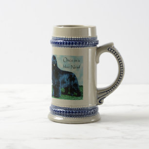 Chope À Bière Une fois dans un stein bleu de bière de Newf