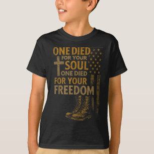 Christian Cross Military Veteran American Flag Fai T-Shirt