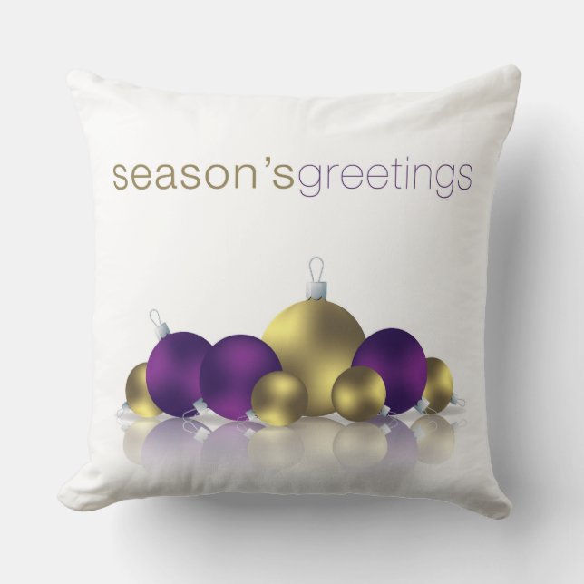 Christmas bauble throw pillow (Front)