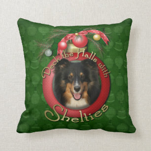 Christmas - Deck the Halls - Sheltie - Chani Throw Pillow