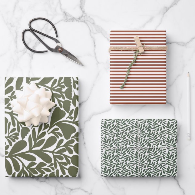Christmas Decoration Wrapping Paper (Front)