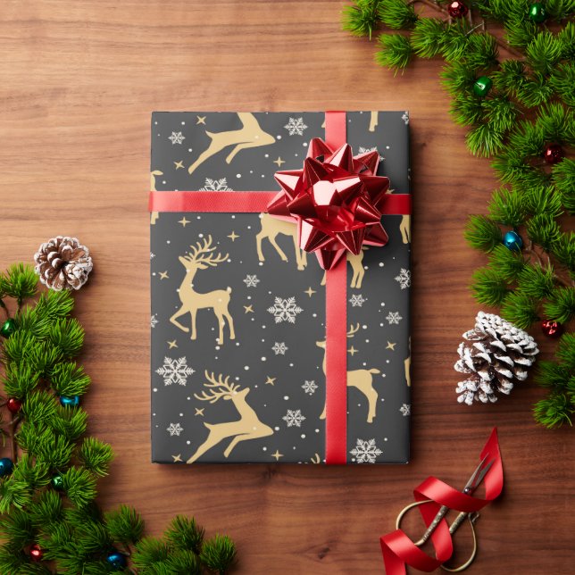 Christmas deer gift wrap for holidays (Holiday Gift)