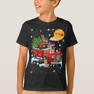 Christmas German Shepherd Dog With Vintage Red Tru T-Shirt