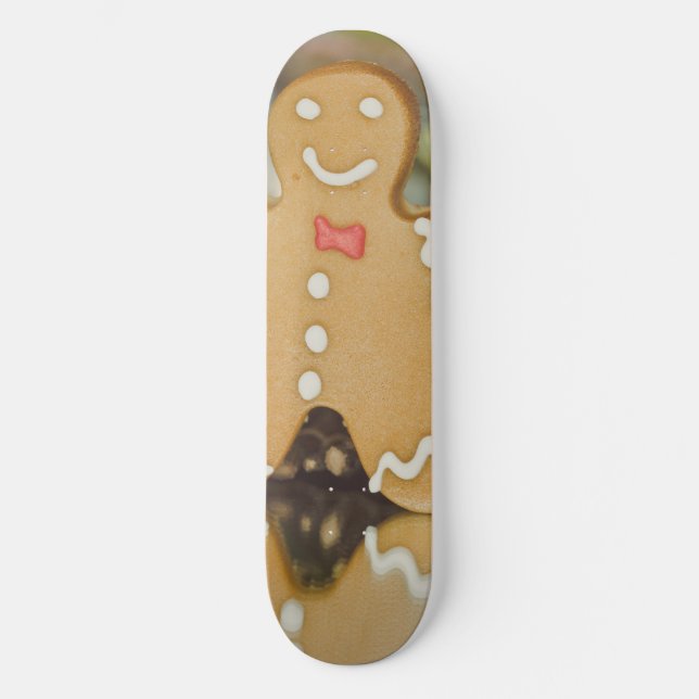 Christmas gingerbread man skateboard (Front)