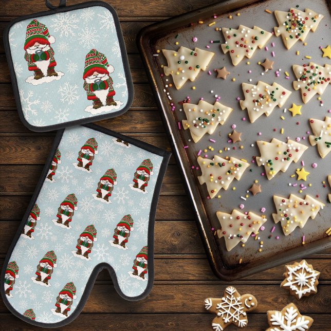Christmas Gnome Red Green Cute Oven Mitt & Pot Holder Set (Creator Uploaded)