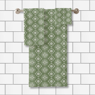 Christmas Green Simple Snowflake Minimalist Bath Towel Set
