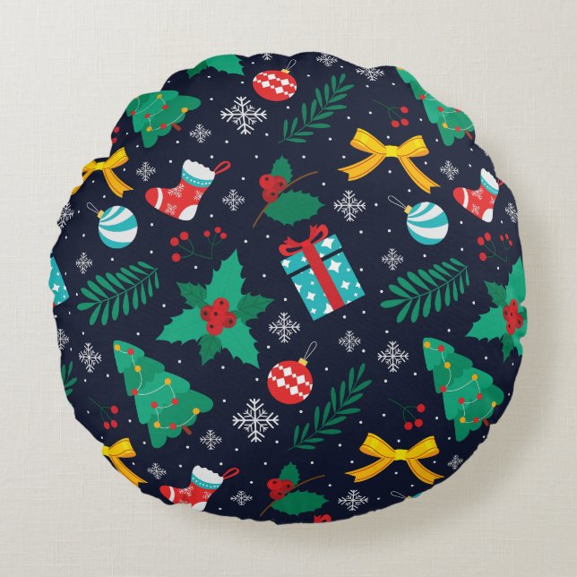 Christmas GreenTrees, Flakes, Stockings Pattern Round Pillow (Front)