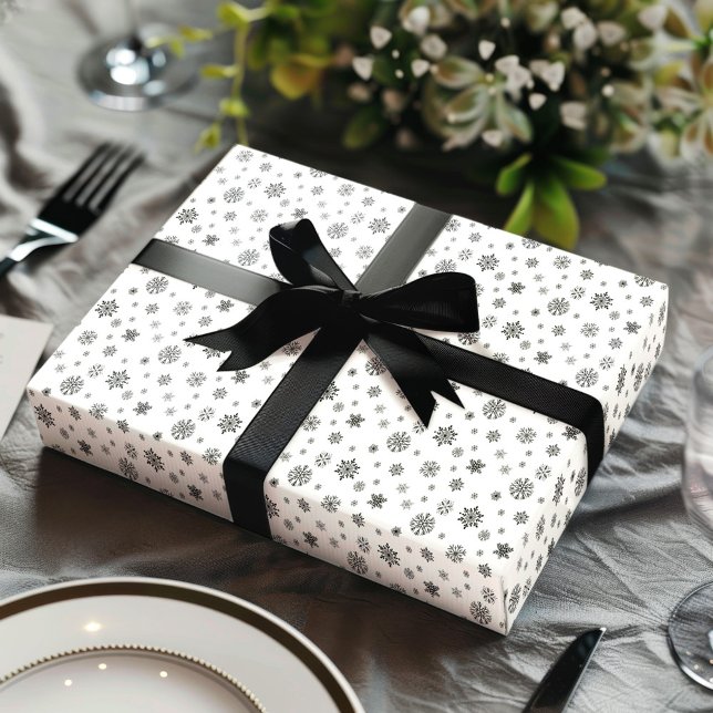 Christmas Holiday Black White Snowflake Pattern Wrapping Paper (Christmas Holiday Black White Snowflake Pattern Wrapping Paper Mock up)