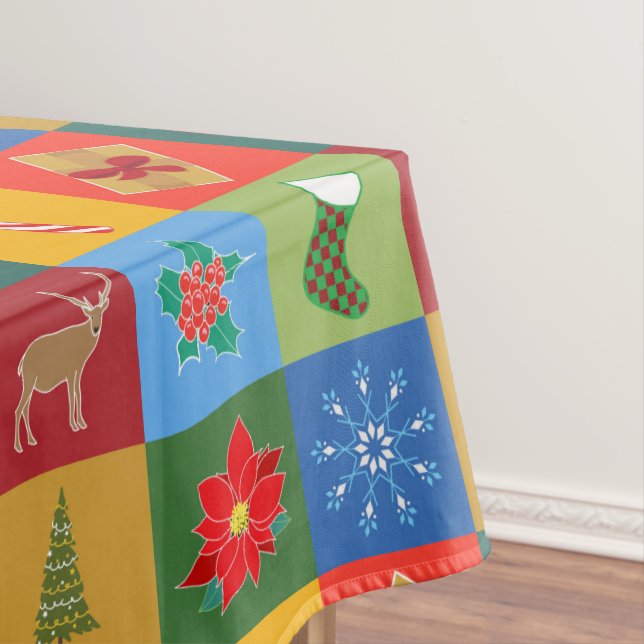 Christmas holiday patchwork pattern tablecloth (In Situ)