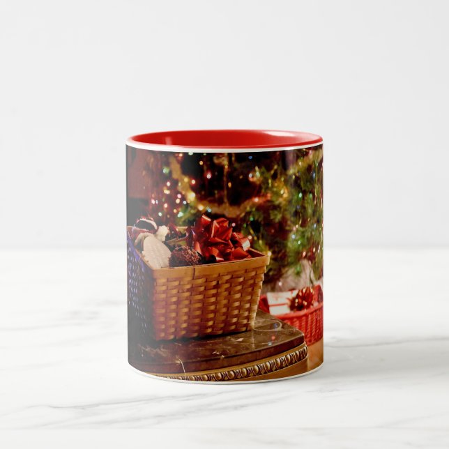 christmas mug (Center)