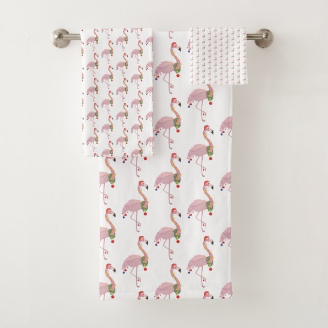 Christmas Pink Flamingo Bath Towel Set (Insitu)