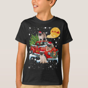 Christmas Pug Dog With Vintage Red Truck Funny Xma T-Shirt