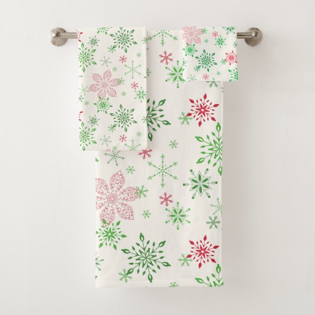 Christmas Red and Green Snowflakes Bath Towel Set (Insitu)