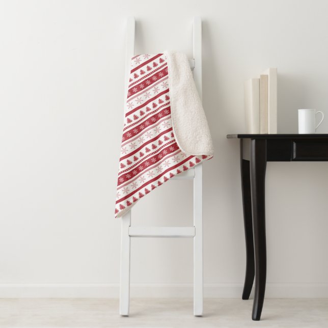 Christmas Red and White Sherpa Throw Blanket (In Situ)