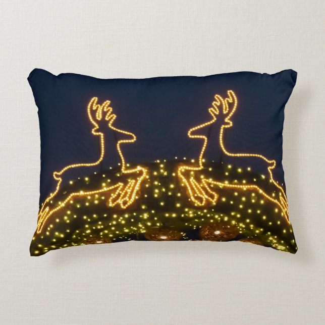 Christmas reindeer accent pillow (Front)