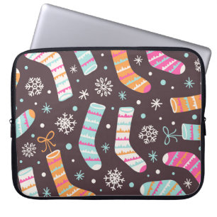Christmas socks and snowflakes: vintage pattern laptop sleeve