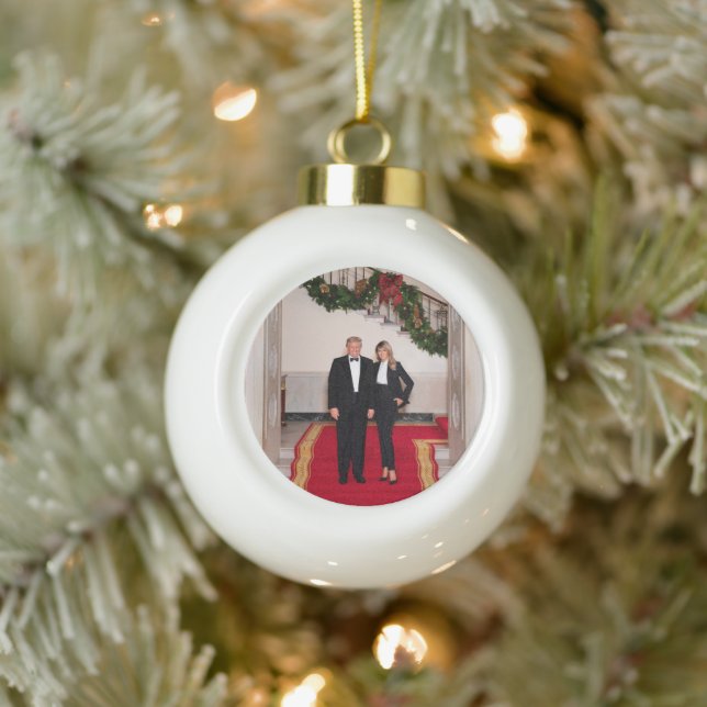 Christmas steps President Donald Trump & Melania Ceramic Ball Christmas Ornament (Tree)