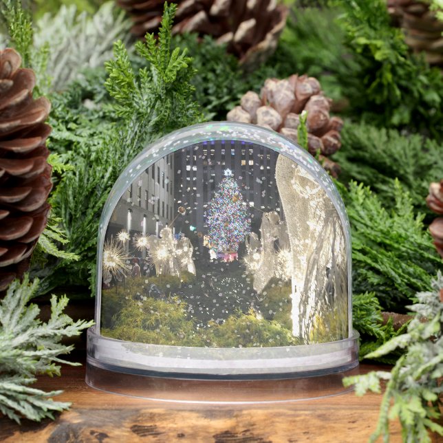 Christmas Tree Angels at Rockefeller Plaza NYC Snowglobe (Winter)