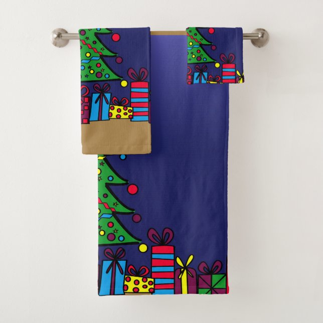 Christmas tree bath towel set (Insitu)