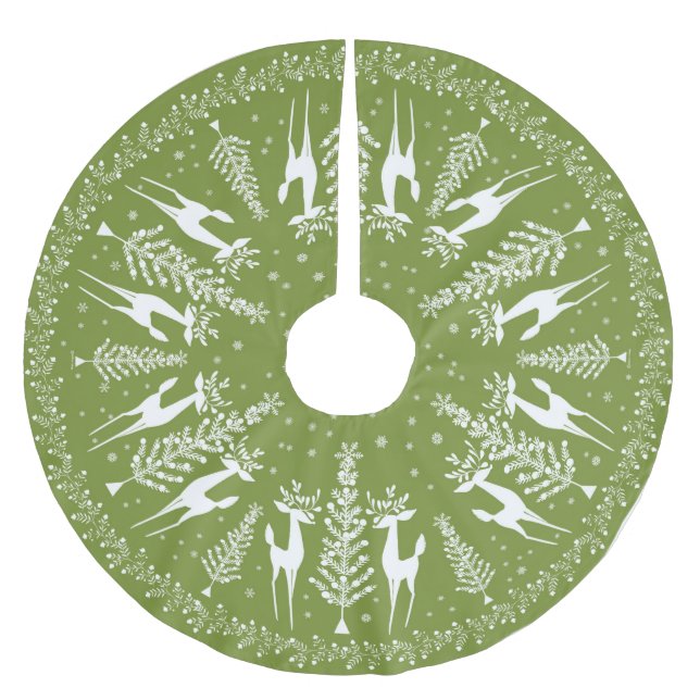 CHRISTMAS TREE SKIRT MCM OLIVE AND WHITE (Front)