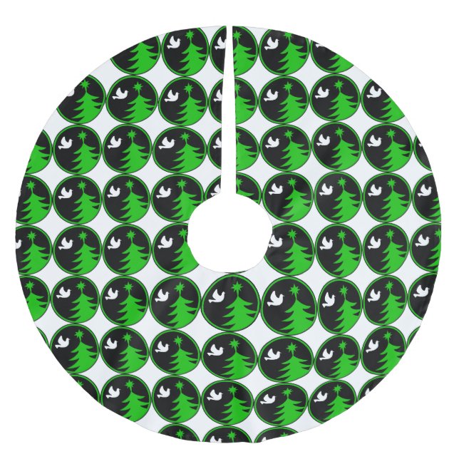 Christmas Tree Skirt White Dove of Peace Green (Front)