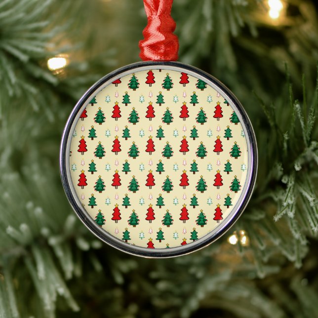 Christmas tree with star topper seamless pattern metal ornament (Tree)