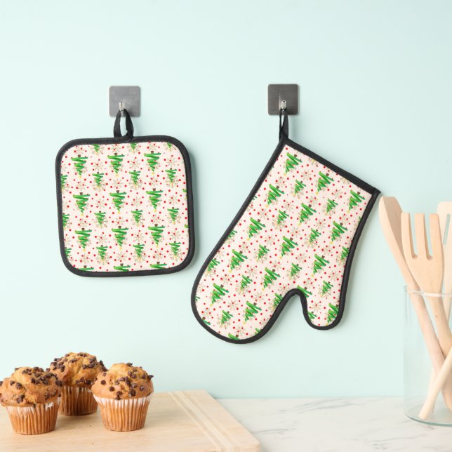 Christmas Trees & Gold Snowflakes Oven Mitt & Pot Holder Set (Insitu(Hanging))
