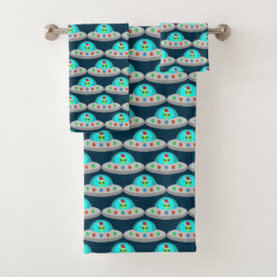 Christmas UFO Ho Ho Alien flying saucer Patterned Bath Towel Set
