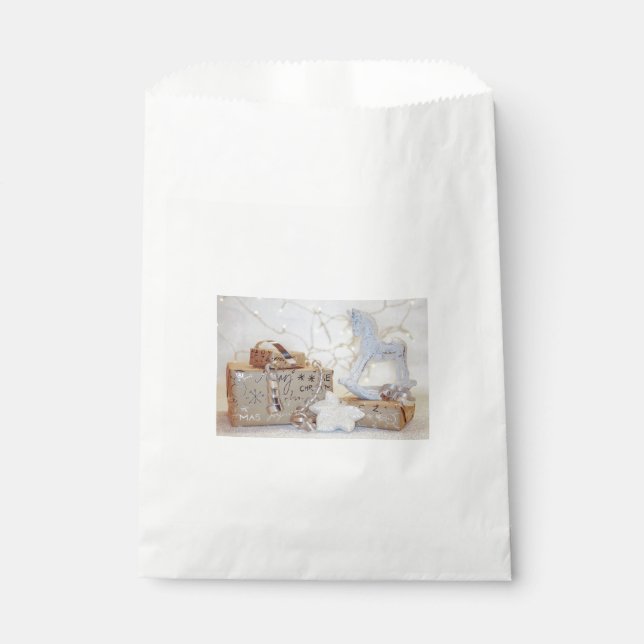 Christmas Wrapped Parcels Favour Bag (Front)