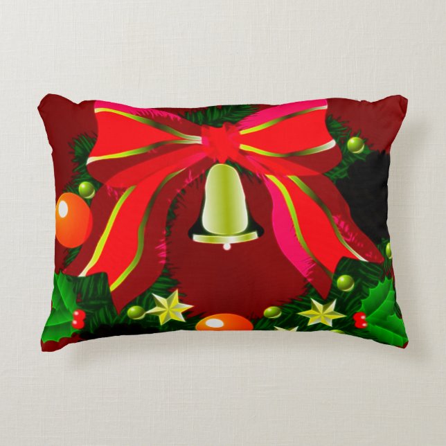 Christmas Wreath HOLIDAY ACCENTS Accent Pillow (Front)