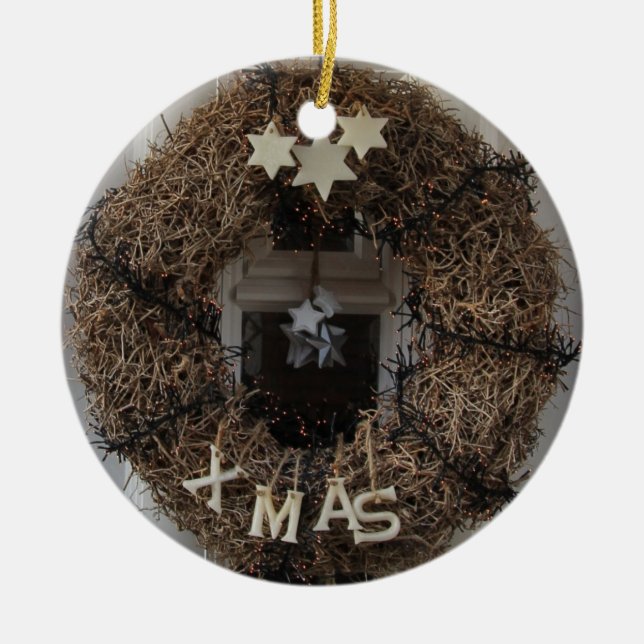 Christmas wreath on door ornament (Front)
